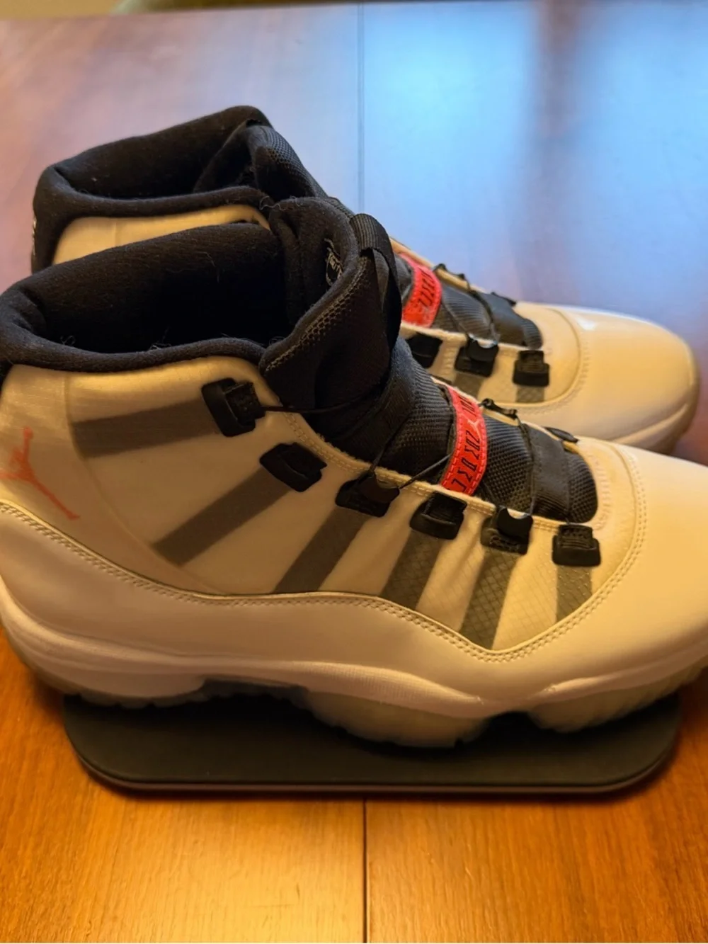 Jordan Air 11 Adapt Sneakers Version 1.0 2010 men's — White with Pink Accent